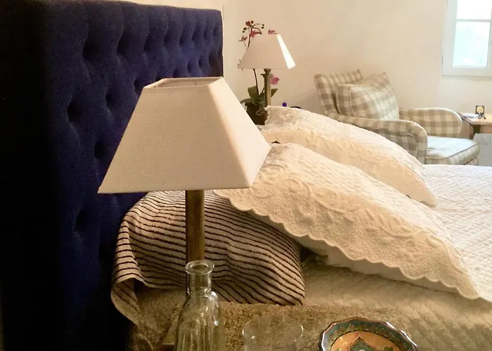 Holiday home 19c Provencal Stone House With Private Pool Near Uzes